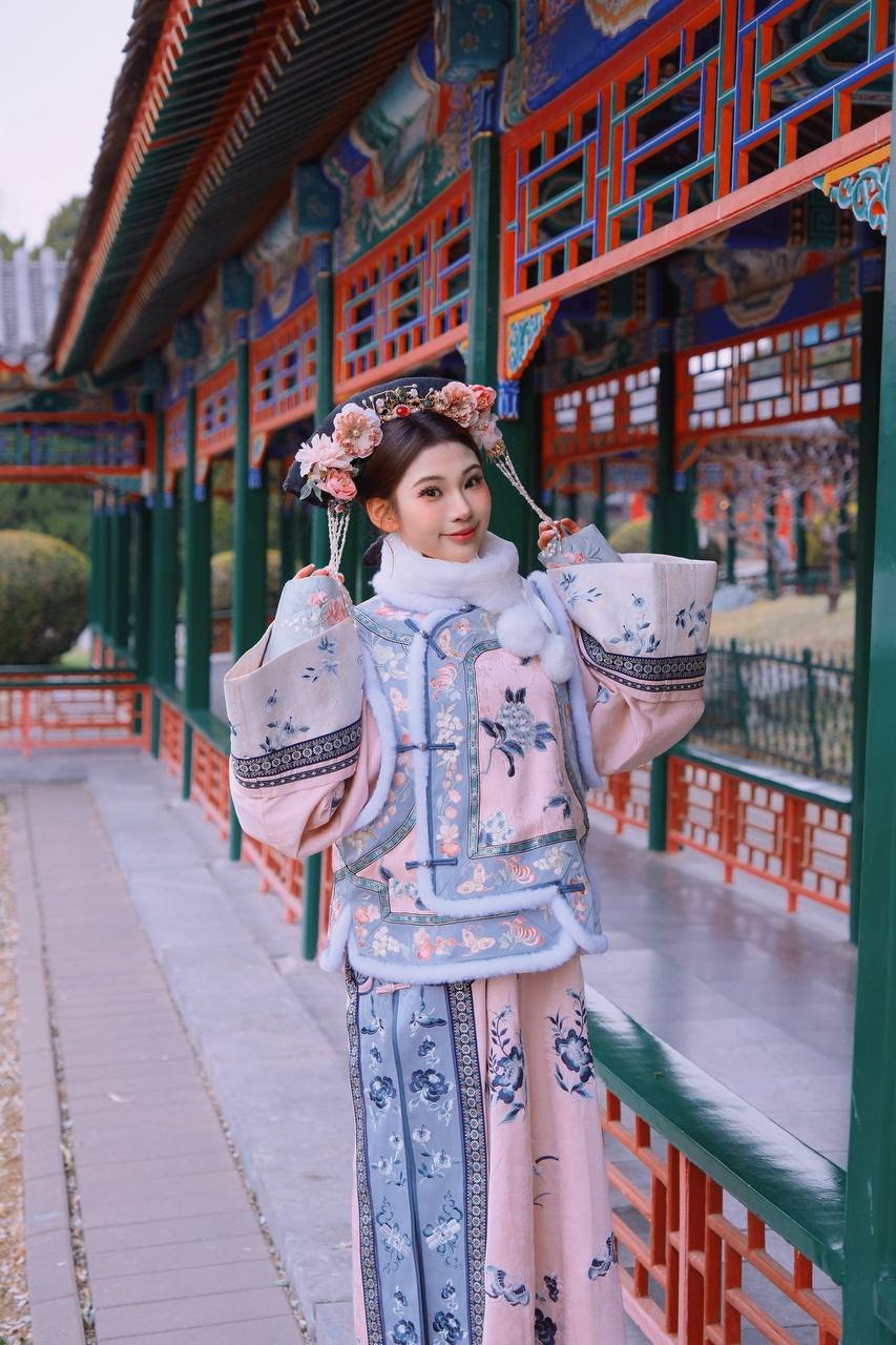 浙江 杭州 编号：973435 (点击复制)
➡️ 
