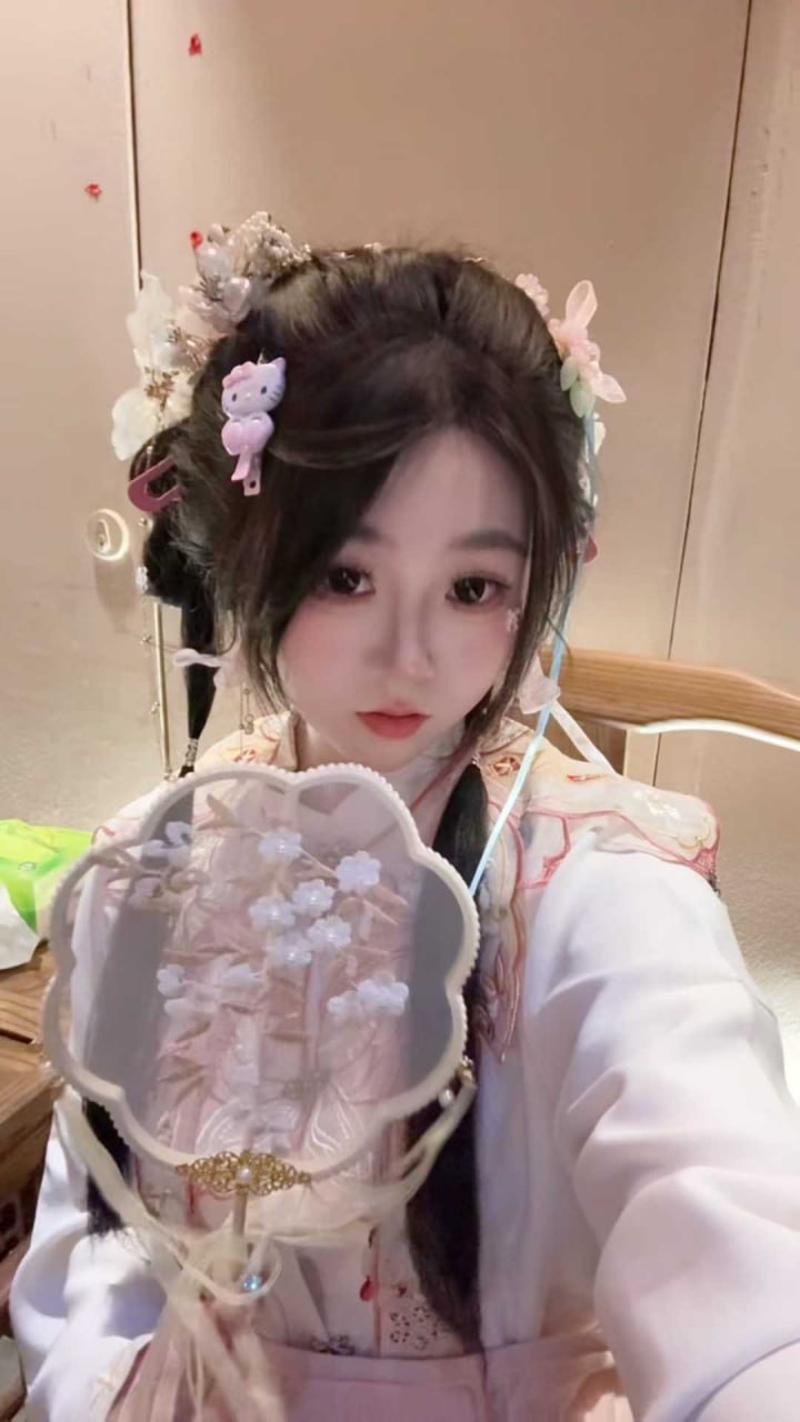 浙江 杭州 编号：637049 (点击复制)
➡️ 