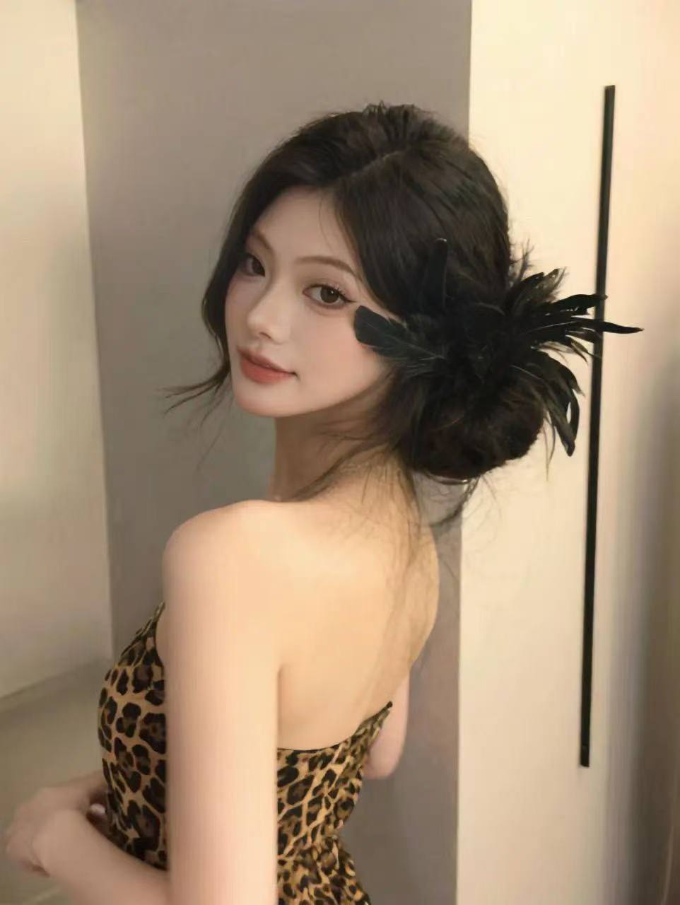 浙江 杭州 编号：282828 (点击复制)
➡️ 