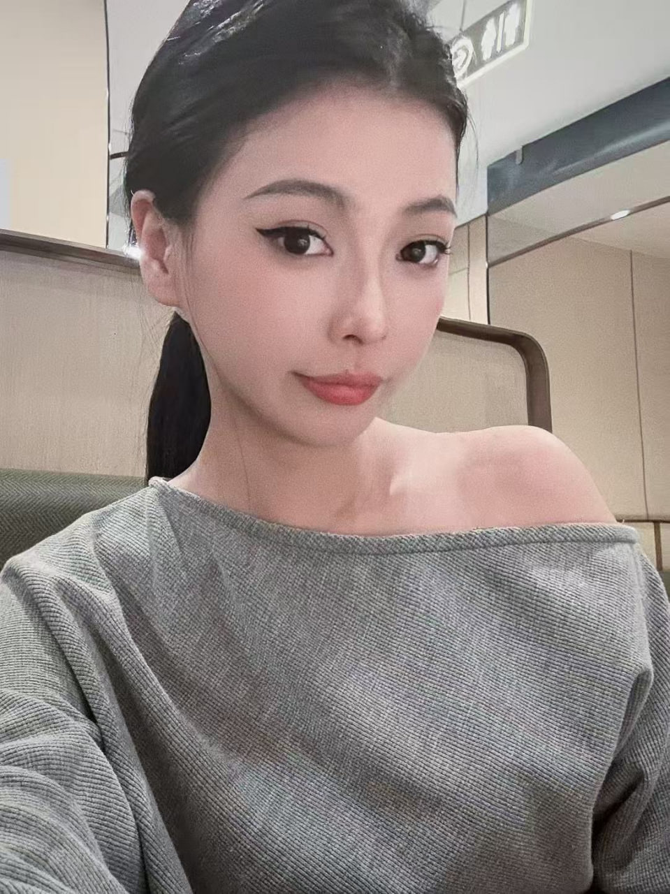 浙江 杭州 编号：542579 (点击复制)
➡️ 