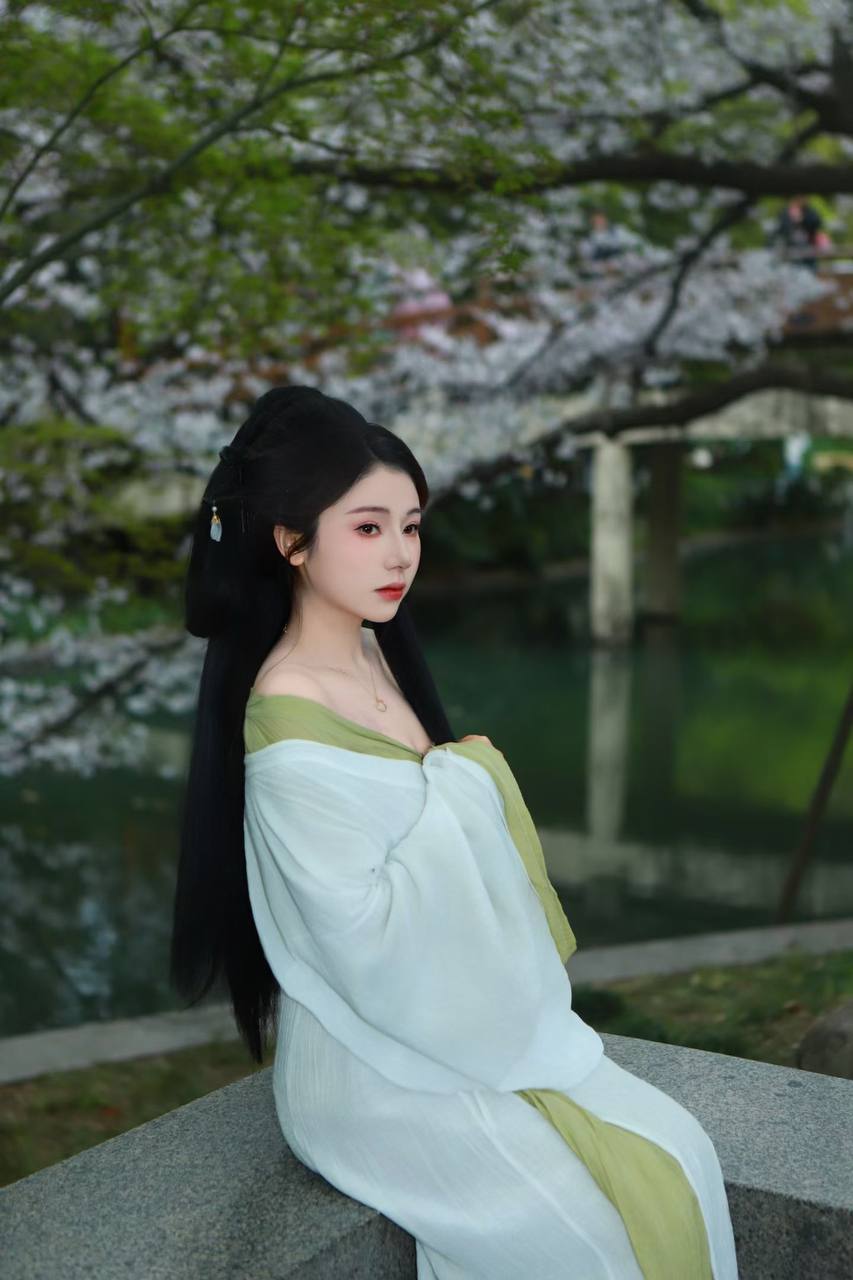 浙江 杭州 编号：898795 (点击复制)
➡️ 