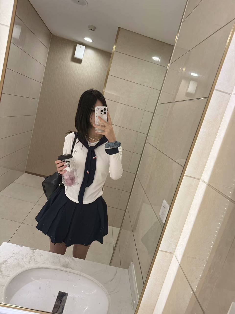 浙江 宁波 编号：868944 (点击复制)
➡️ 