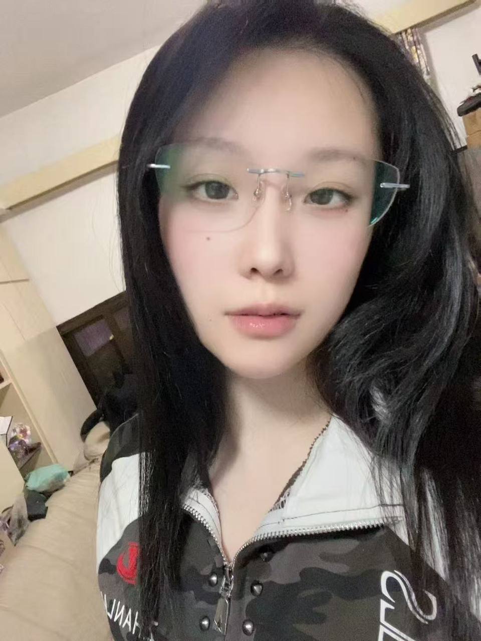 浙江 杭州 编号：827795 (点击复制)
➡️ 