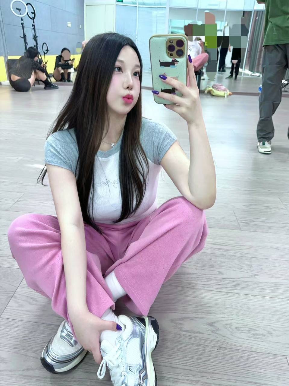 浙江 杭州 编号：467857 (点击复制)
➡️ 