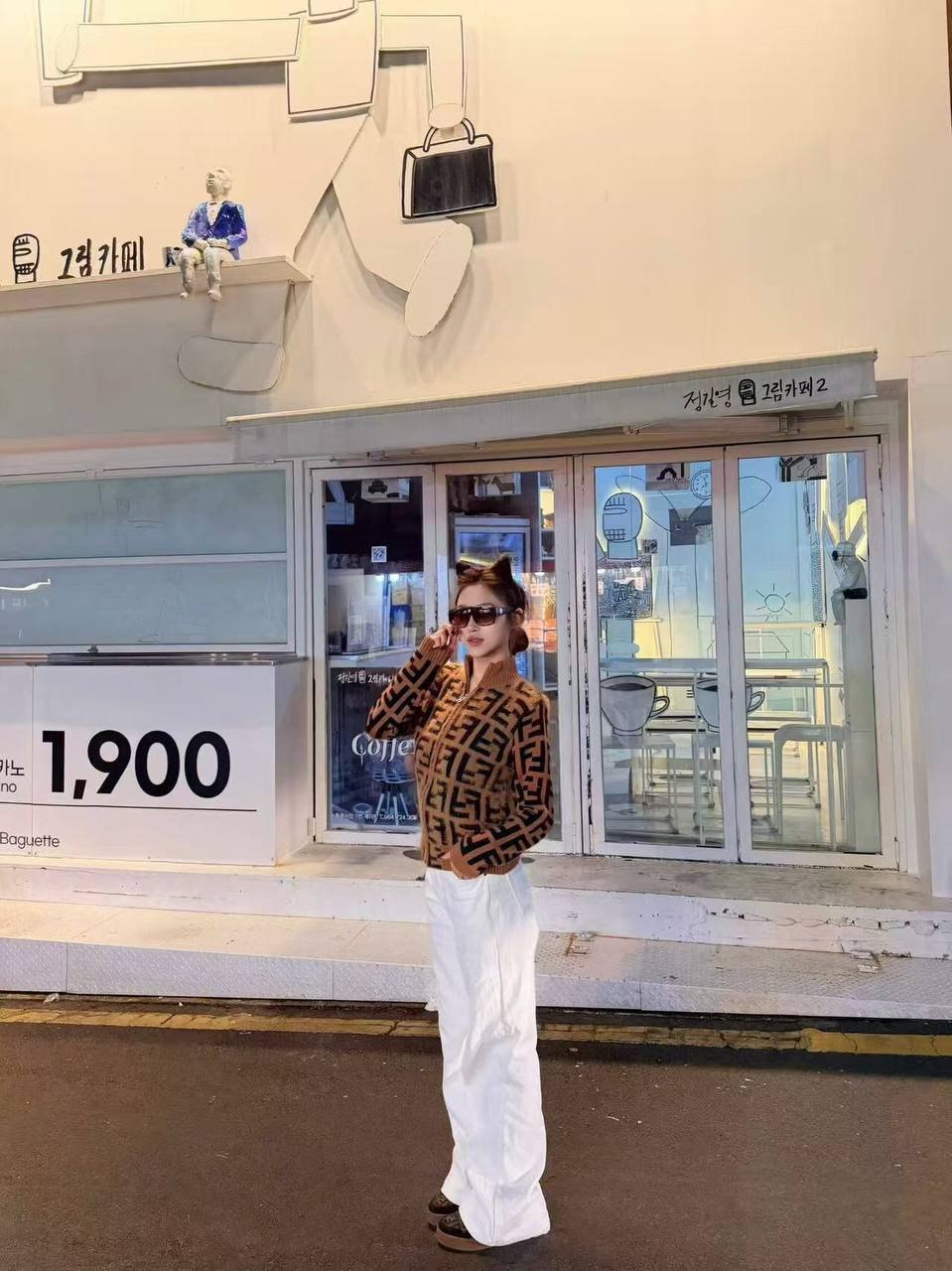 浙江 杭州 编号：092010 (点击复制)
➡️ 