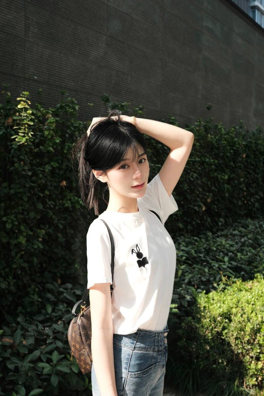 浙江 杭州 编号：002462 (点击复制)
➡️ 