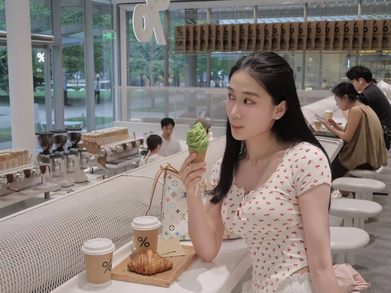 浙江 杭州 编号：975386 (点击复制)
➡️ 