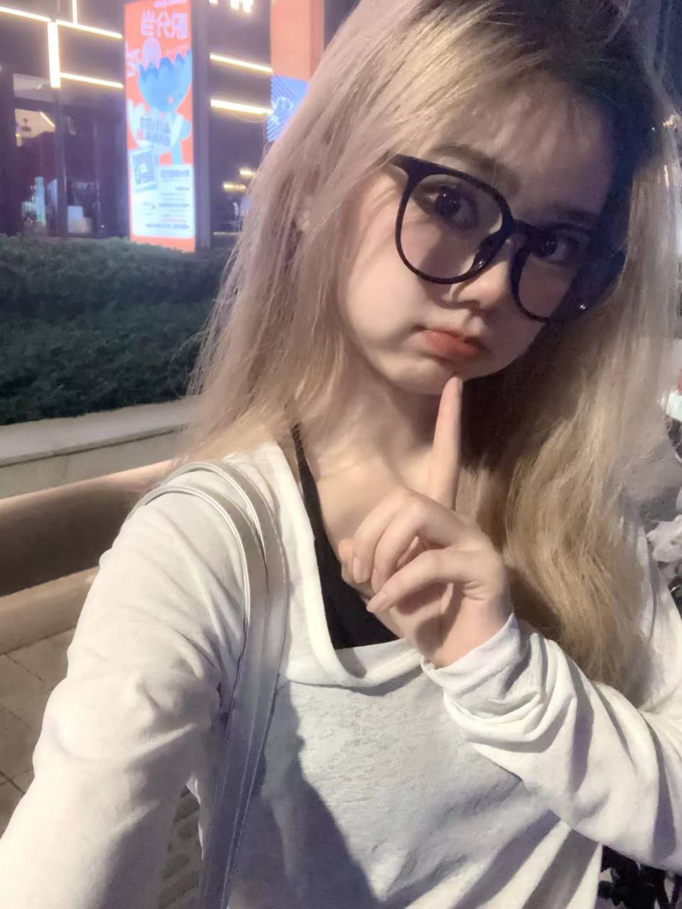 浙江 宁波 编号：092598 (点击复制)
➡️ 