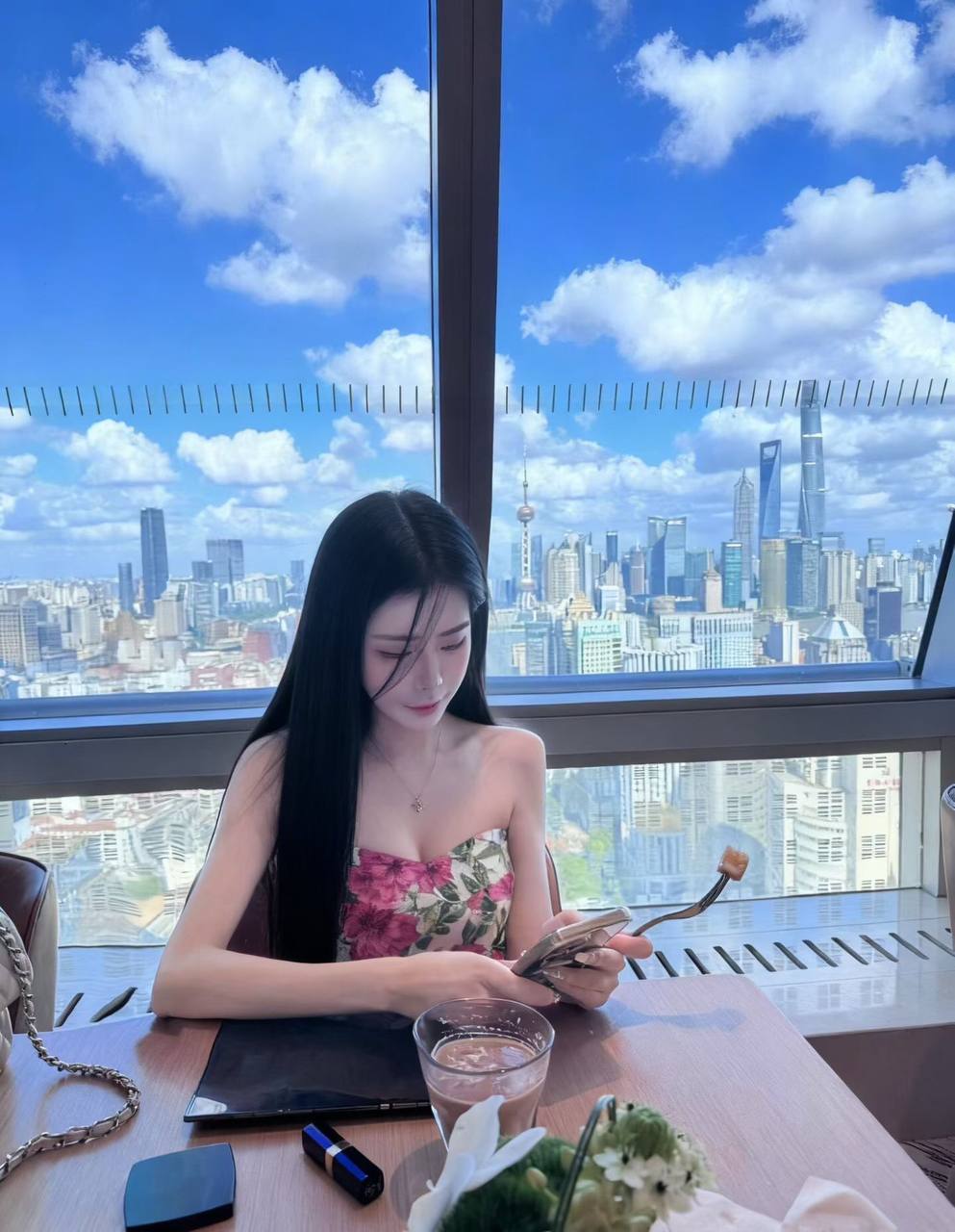 浙江 杭州 编号：837968 (点击复制)
➡️ 