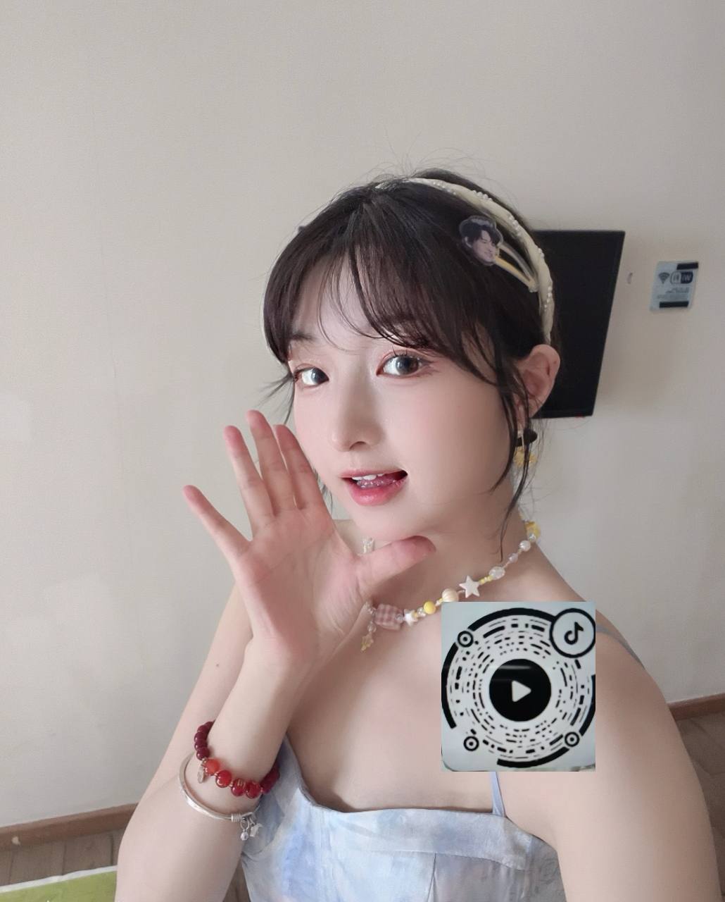 浙江 杭州 编号：545752 (点击复制)
➡️ 