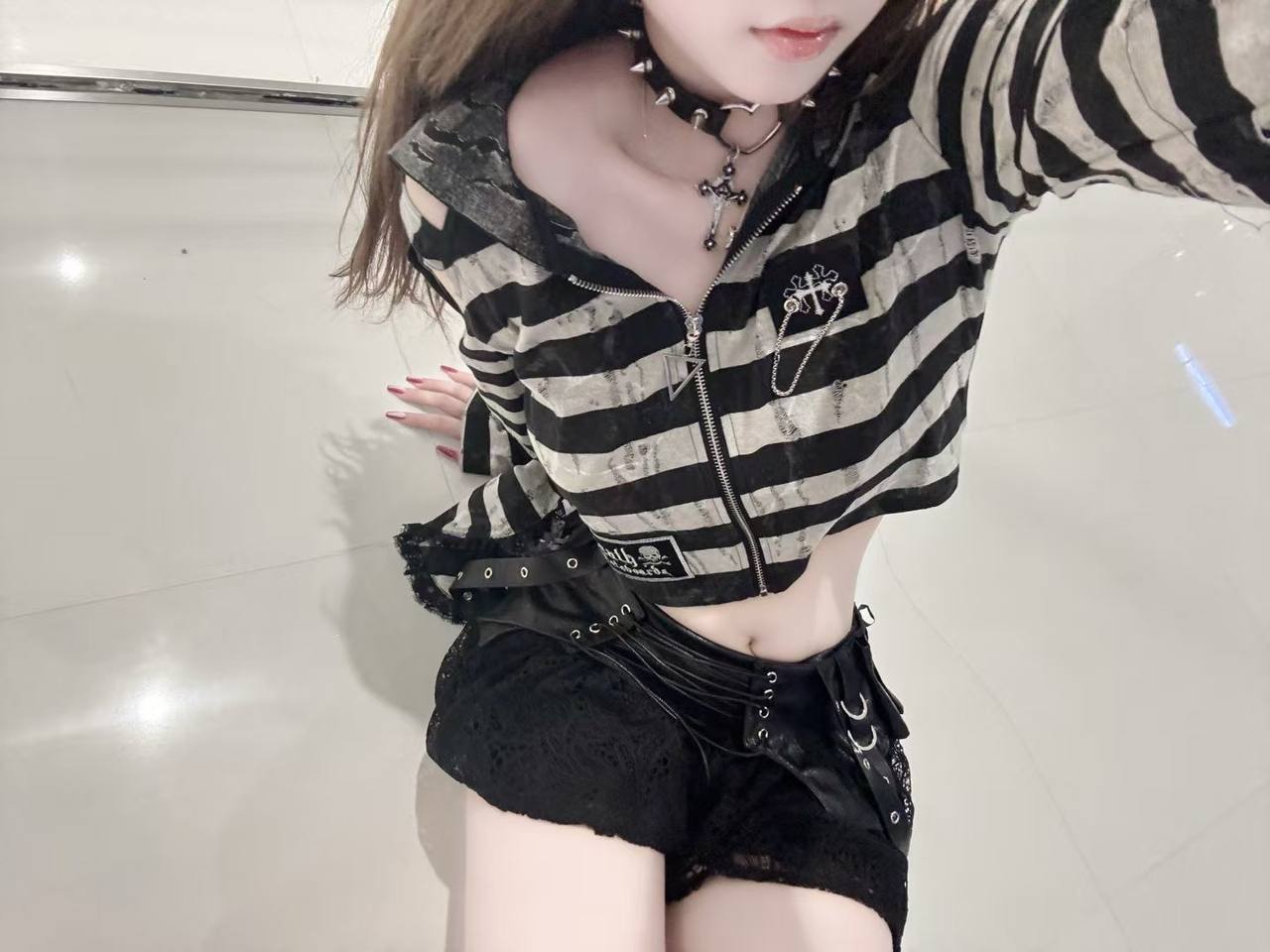 浙江 杭州 编号：071824 (点击复制)
➡️ 