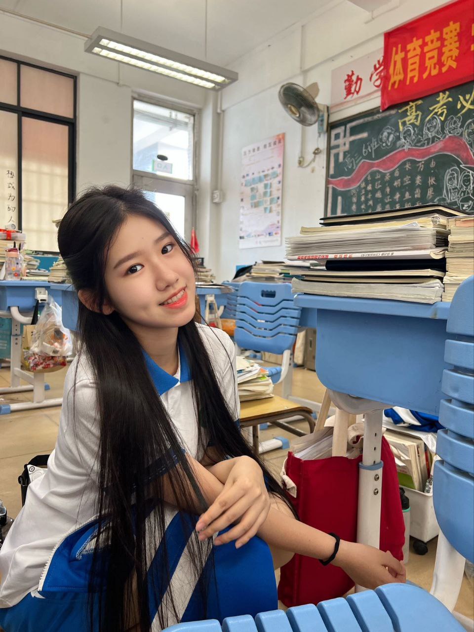 浙江 杭州 编号：727795 (点击复制)
➡️ 