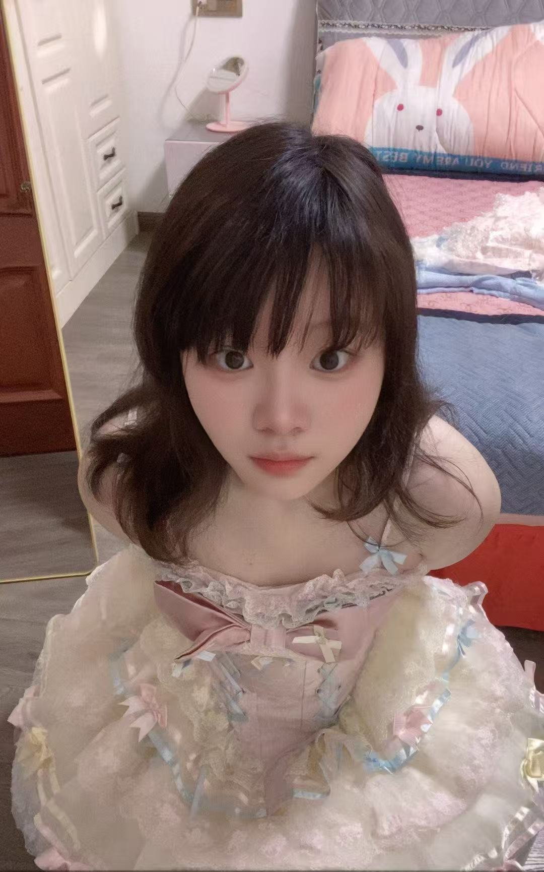 浙江 温州 编号：844702 (点击复制)
➡️ 
