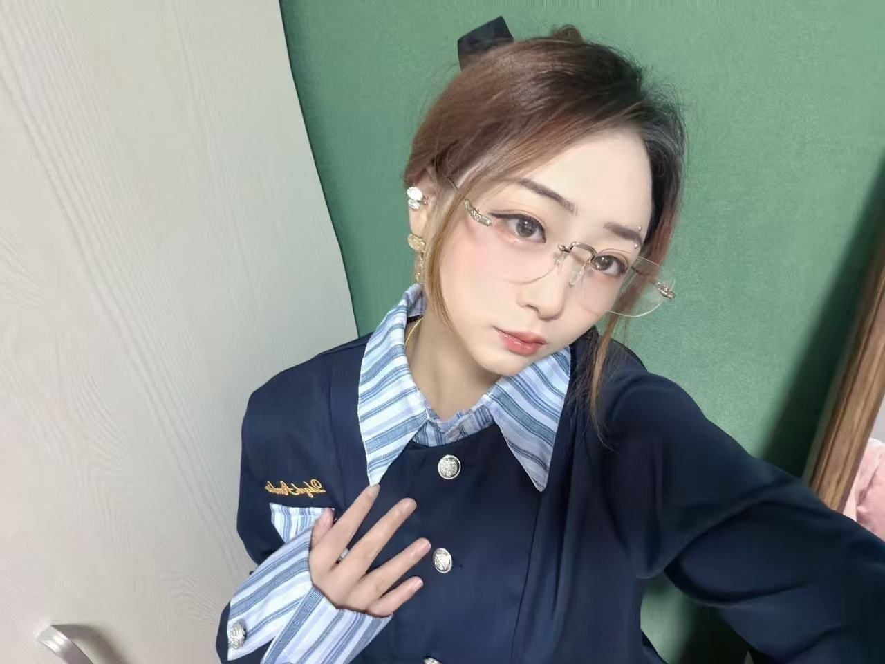 浙江 杭州 编号：223597 (点击复制)
➡️ 