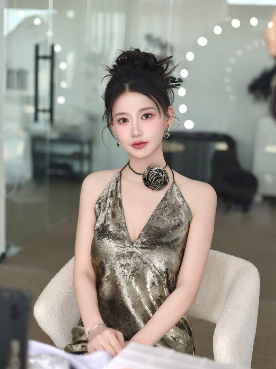 浙江 杭州 编号：476403 (点击复制)
➡️ 