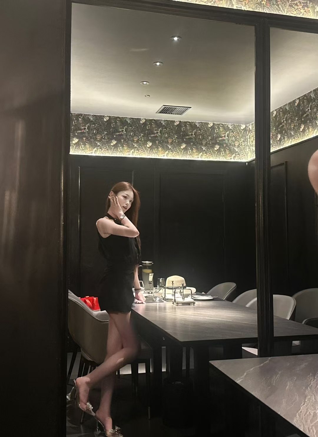 浙江 杭州 编号：462872 (点击复制)
➡️ 