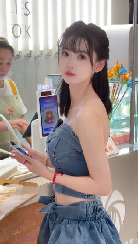 浙江 宁波 编号：182525 (点击复制)
➡️ 