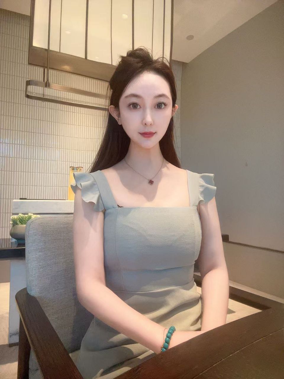 浙江 杭州 编号：988903 (点击复制)
➡️ 