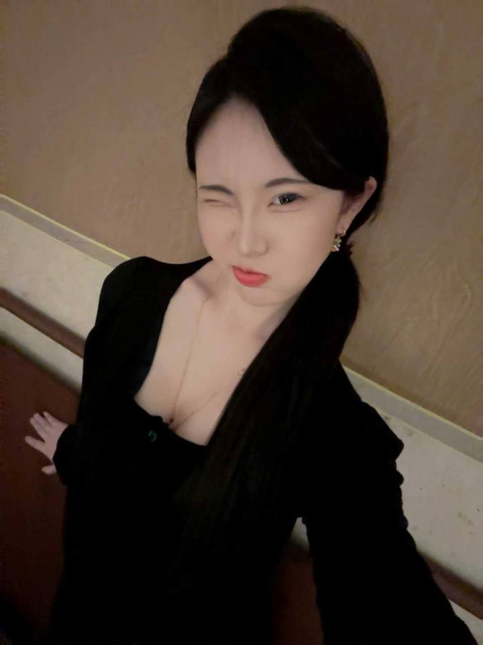 浙江 杭州 编号：586819 (点击复制)
➡️ 