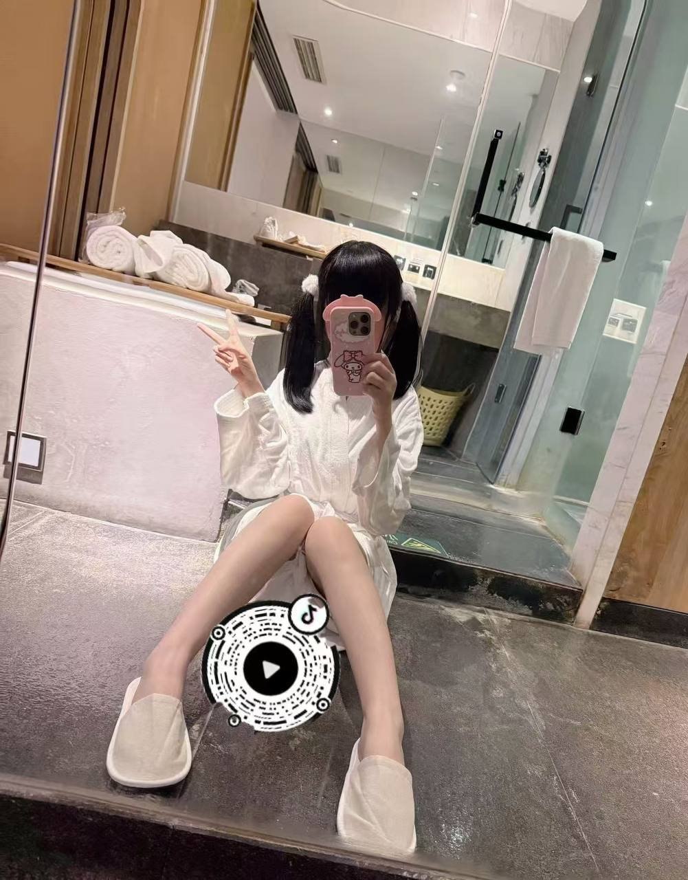 浙江 杭州 编号：381906 (点击复制)
➡️ 
