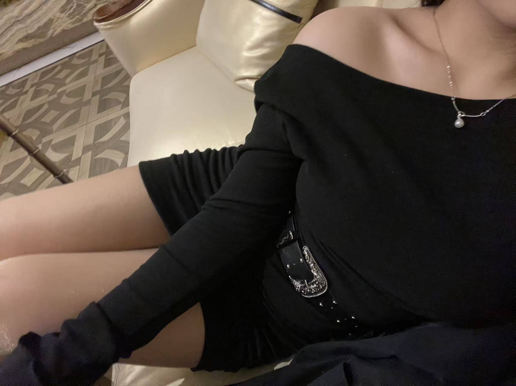 浙江 杭州 编号：063932 (点击复制)
➡️ 