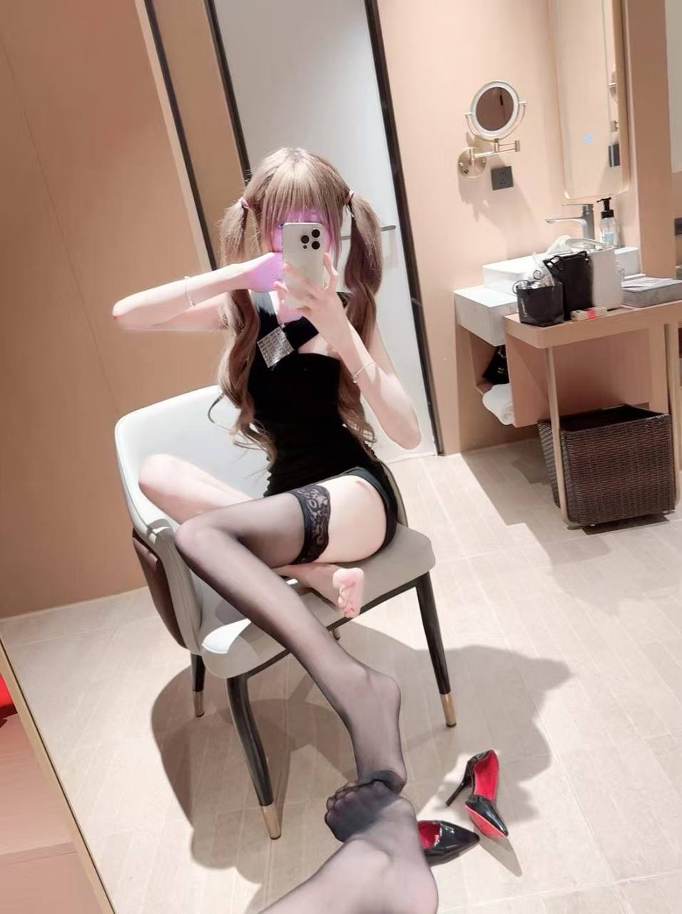 浙江 杭州 编号：064543 (点击复制)
➡️ 