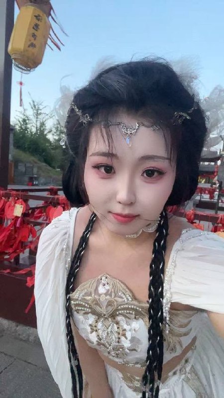 浙江 杭州 编号：825633 (点击复制)
➡️ 