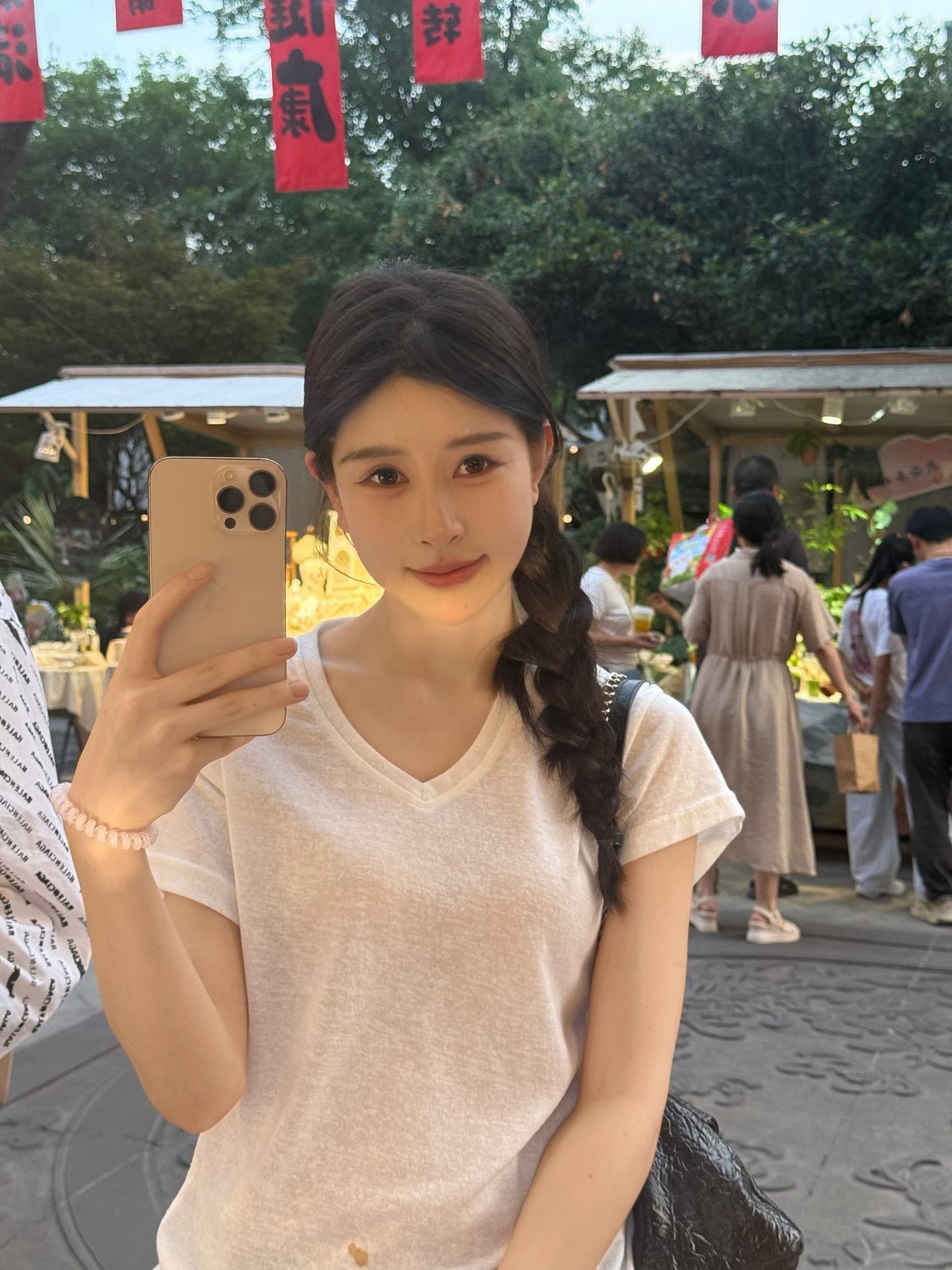 浙江 杭州 编号：496826 (点击复制)
➡️ 