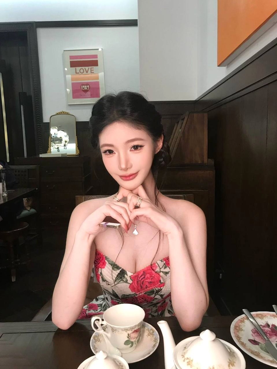 浙江 杭州 编号：738944 (点击复制)
➡️ 