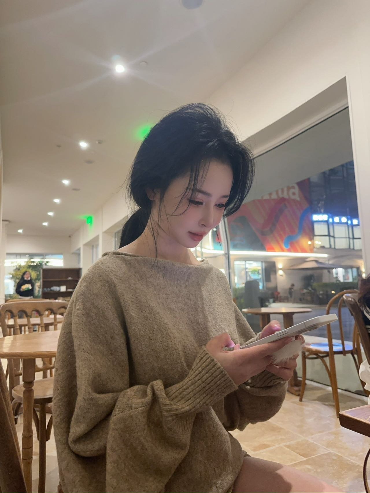 浙江 杭州 编号：868929 (点击复制)
➡️ 