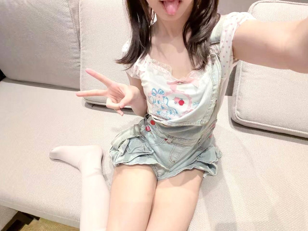 浙江 杭州 编号：443418 (点击复制)
➡️ 