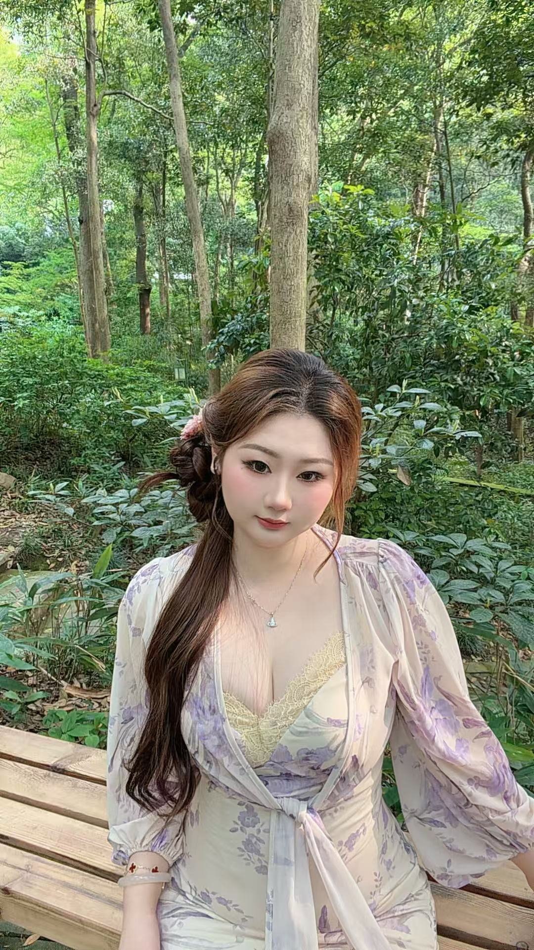 浙江 杭州 编号：116529 (点击复制)
➡️ 