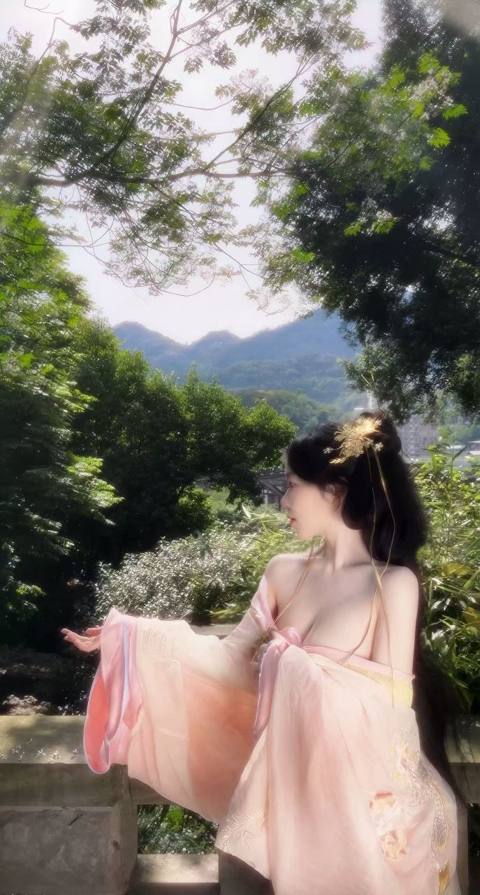 浙江 杭州 编号：122677 (点击复制)
➡️ 