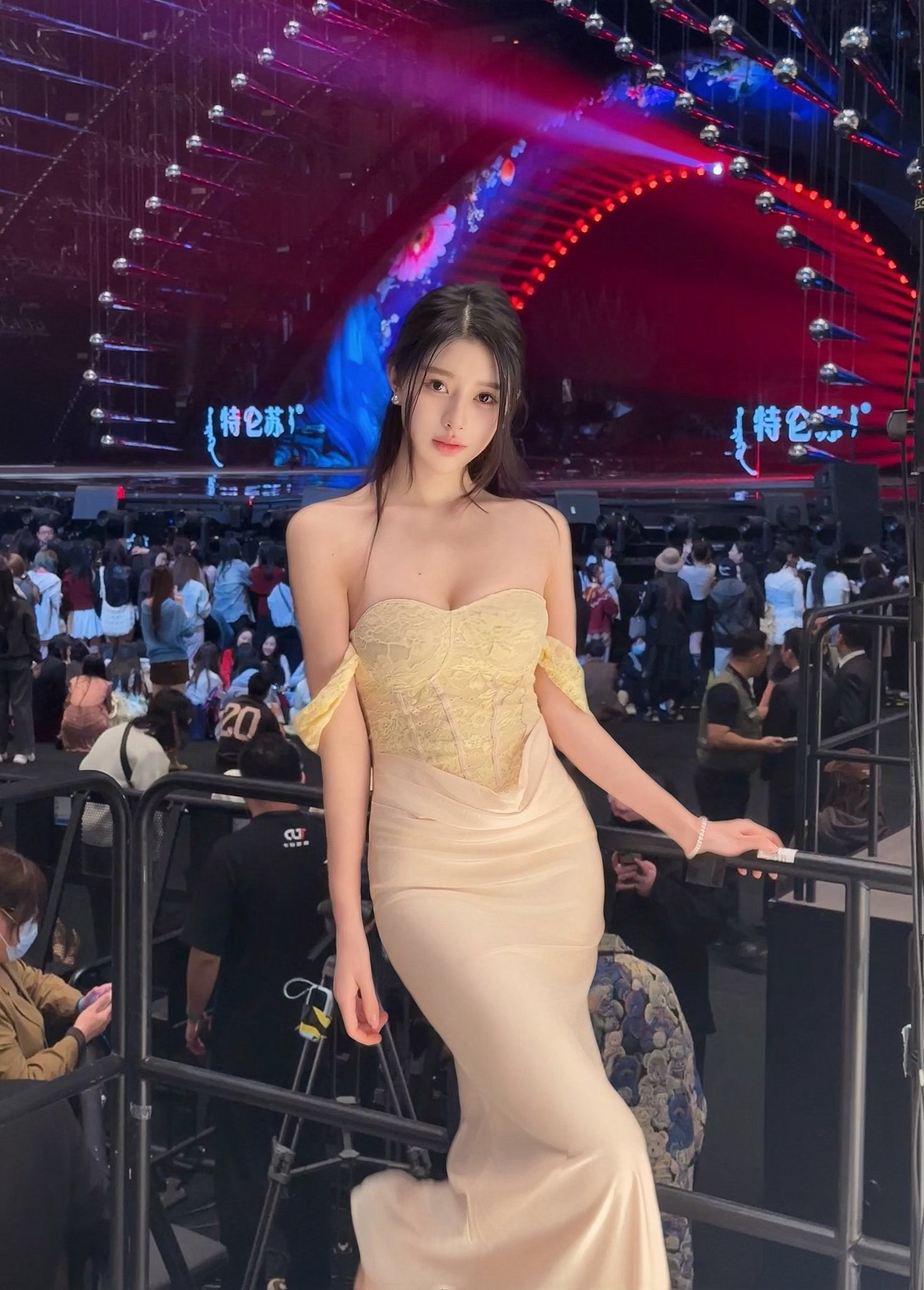 浙江 杭州 编号：496826 (点击复制)
➡️ 