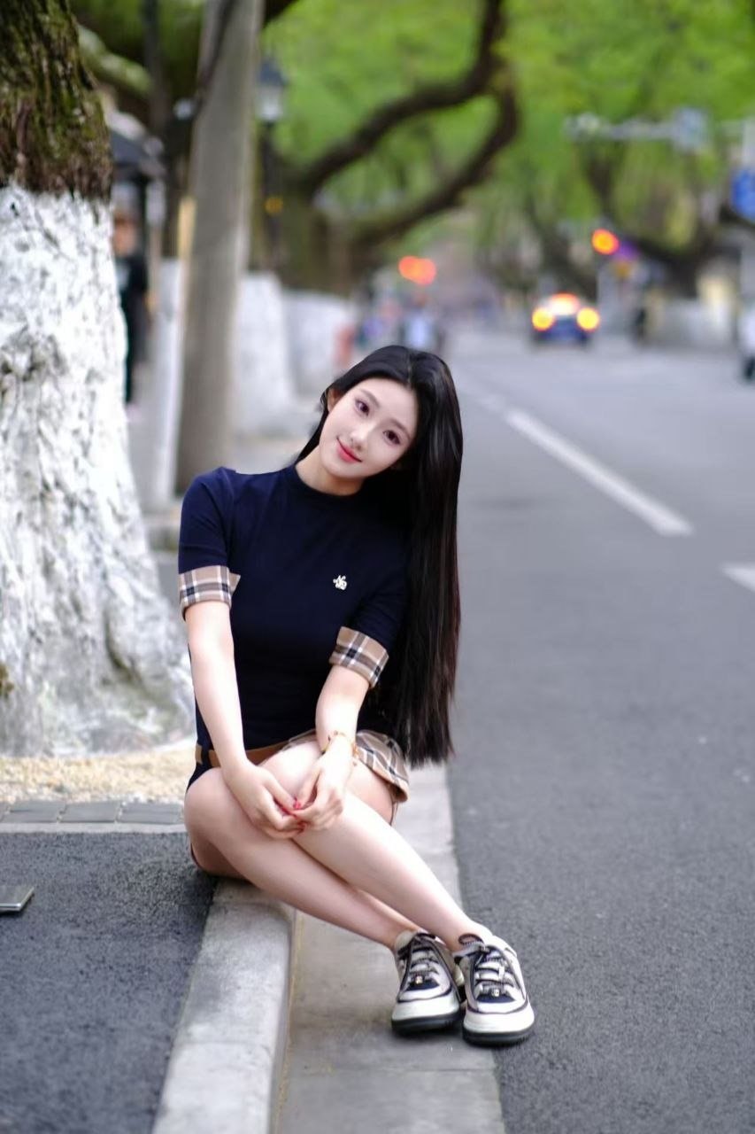 浙江 杭州 编号：593742 (点击复制)
➡️ 