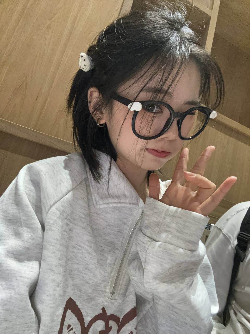 浙江 宁波 编号：047050 (点击复制)
➡️ 