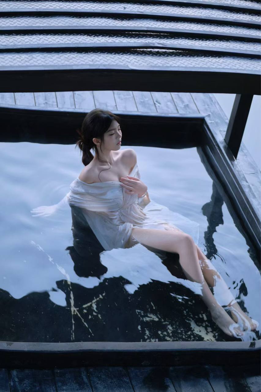 浙江 宁波 编号：215084 (点击复制)
➡️ 