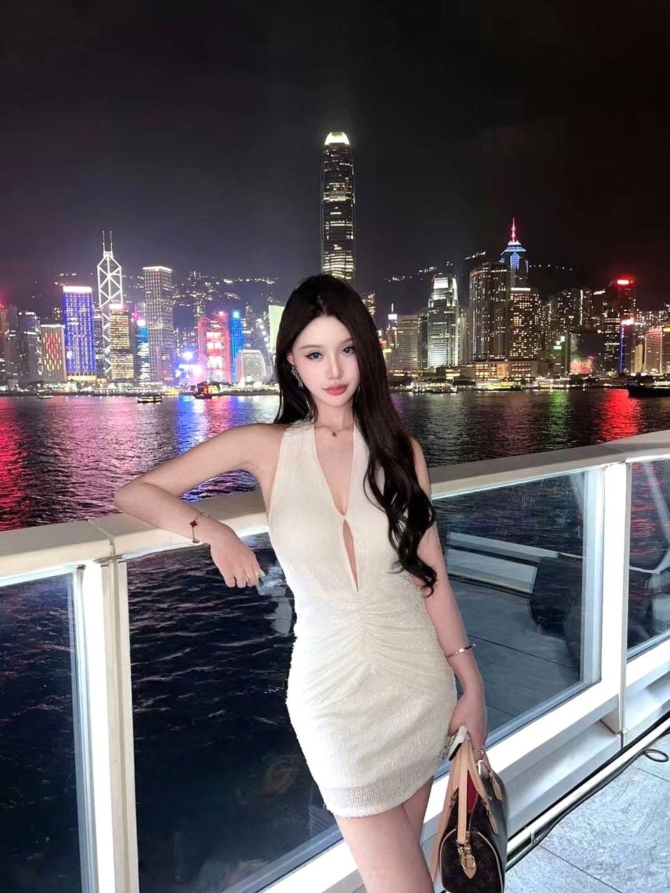 浙江 杭州 编号：785339 (点击复制)
➡️ 