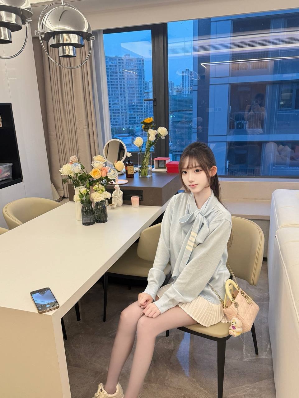 浙江 杭州 编号：005596 (点击复制)
➡️ 