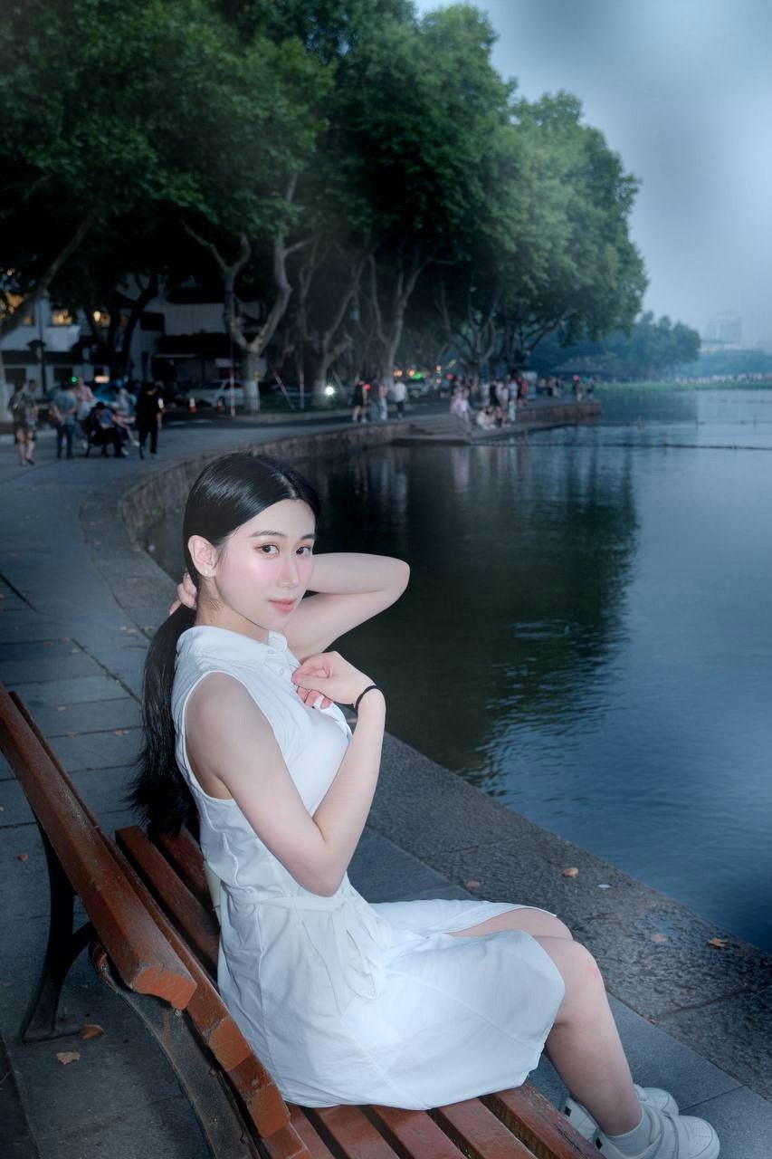 浙江 杭州 编号： 927107 （260828）
