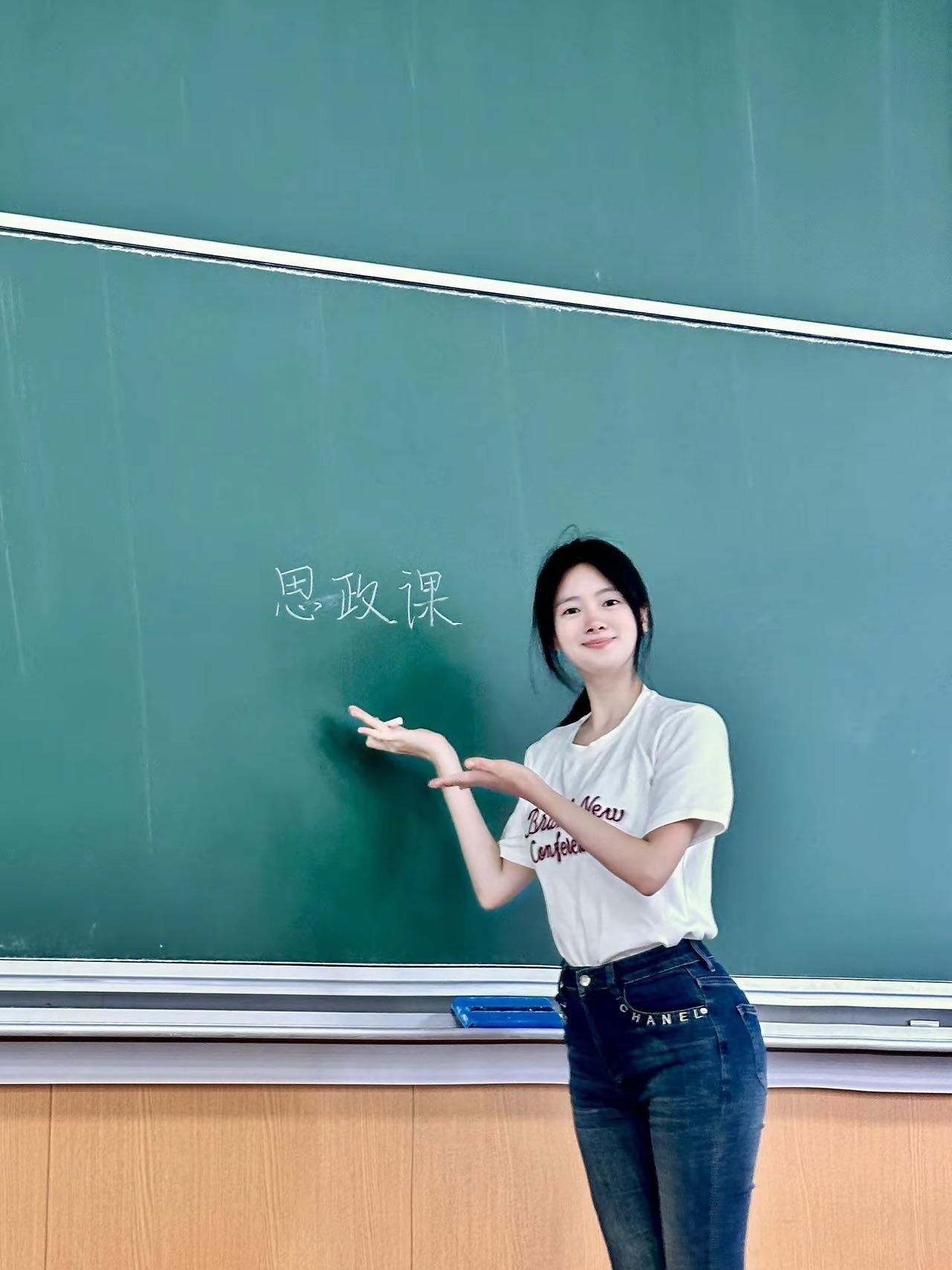 浙江 杭州 编号：565709 (点击复制)
➡️ 
